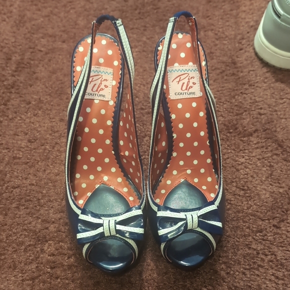 Pinup Couture Shoes - Pinup Couture Blue and White Bow Heels